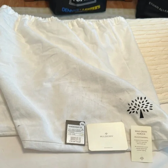 Mulberry Alexa bag - Rust and Gold Leather Satchel with Versatile Straps - Picture 3 of 15